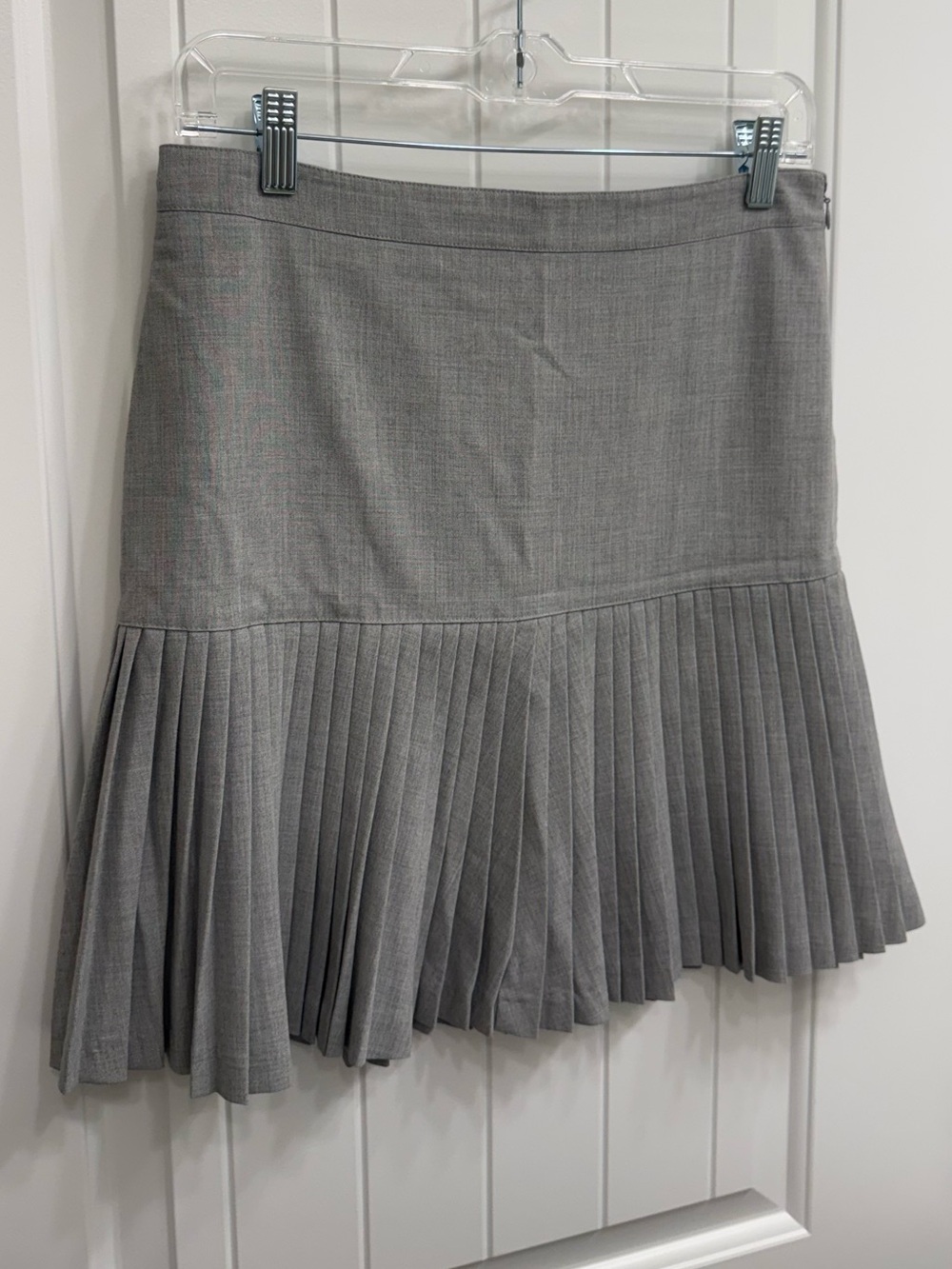 Vintage Club Monaco Gray drop waist Pleated Mini Skirt sz 2